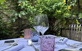 Logis Hotel Le Cheval Blanc